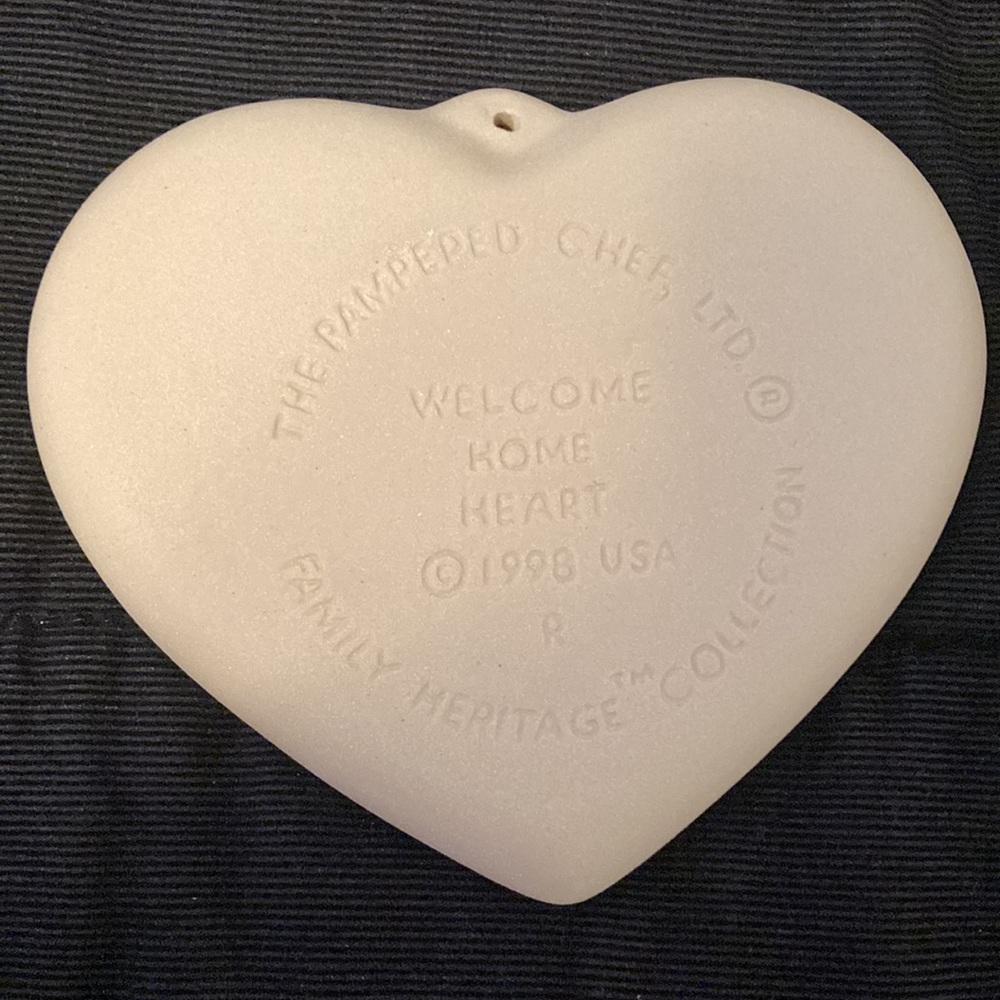 Vintage brand new in package Pampered Chef cookie mold. - Picture 2 of 4